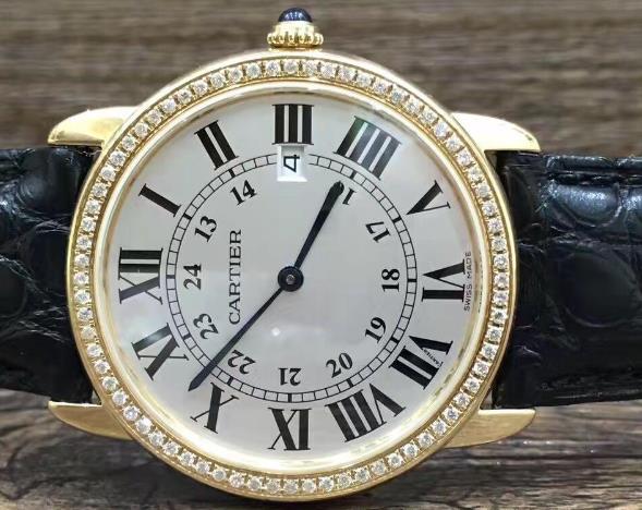 卡地亞手表的劃痕要用什么修復方法？